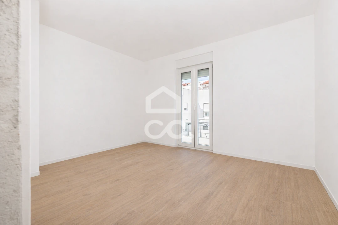 Moradia T2 para Venda em Bacelo e Senhora da Saúde Foto 6