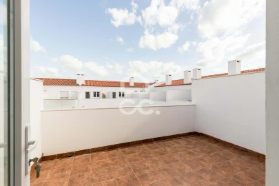 Moradia T3 para Venda em Malagueira e Horta das Figueiras
