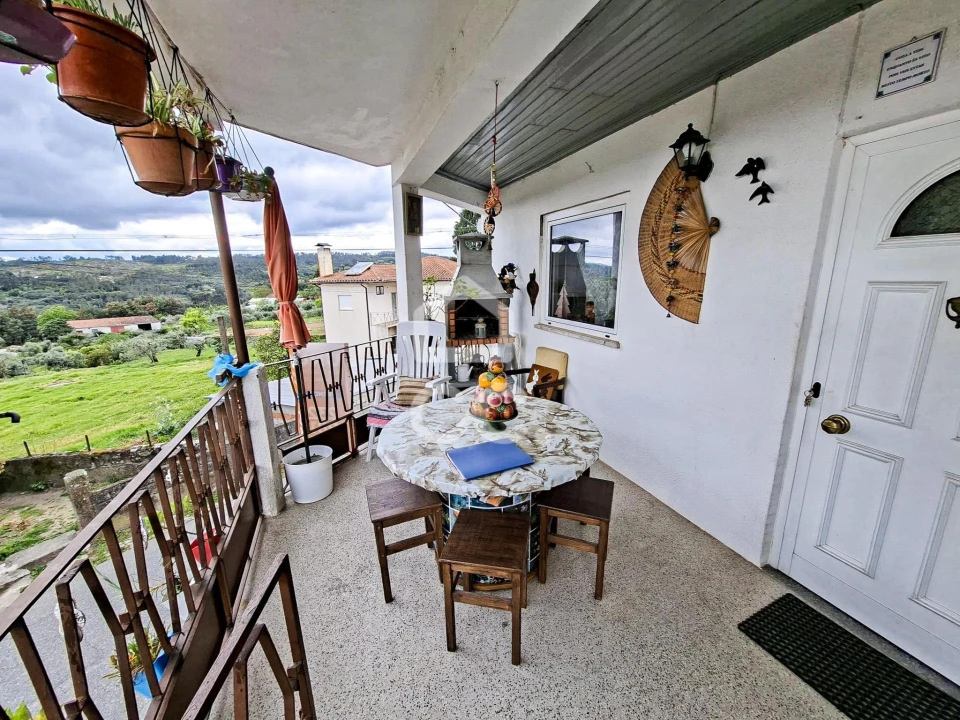 Moradia T3 para Venda em São Miguel de Vila Boa Foto 7