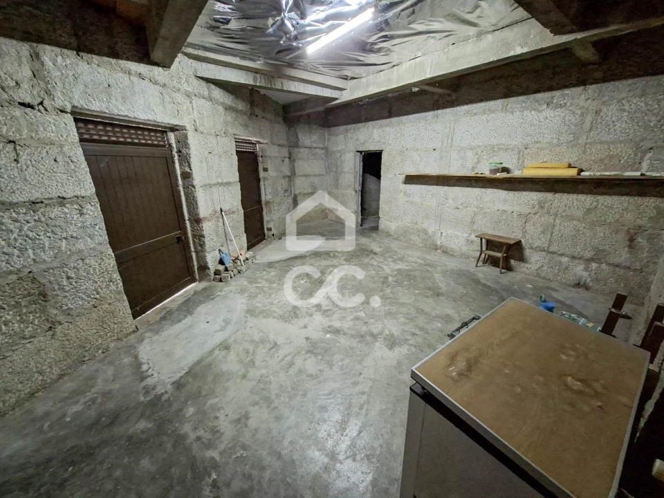 Moradia T3 para Venda em São Miguel de Vila Boa Foto 21