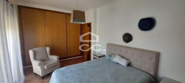 Moradia T2 para Venda em Santa Clara de Louredo