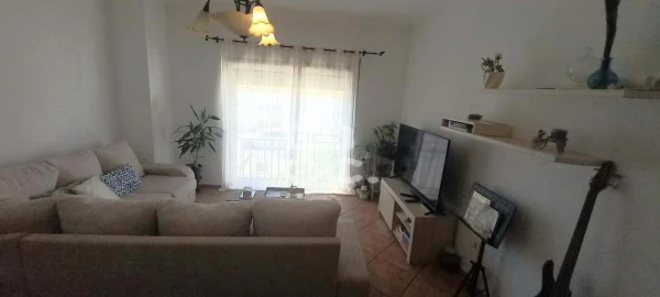 Moradia T2 para Venda em Santa Clara de Louredo