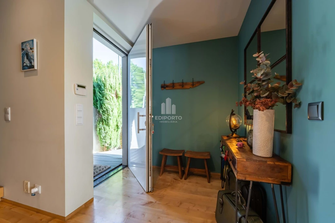 Moradia T4 para Venda em Cidade da Maia Foto 3