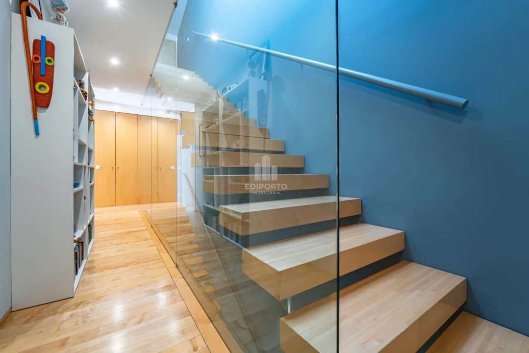 Moradia T4 para Venda em Cidade da Maia Foto 25