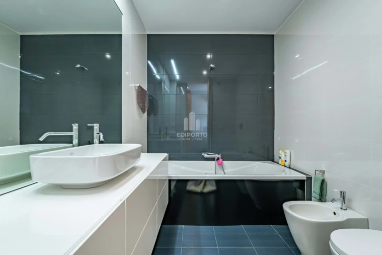 Moradia T4 para Venda em Cidade da Maia Foto 21