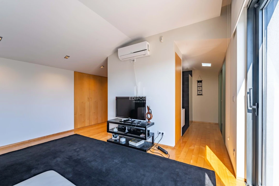 Moradia T4 para Venda em Cidade da Maia Foto 27