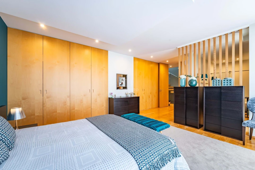 Moradia T4 para Venda em Cidade da Maia Foto 17