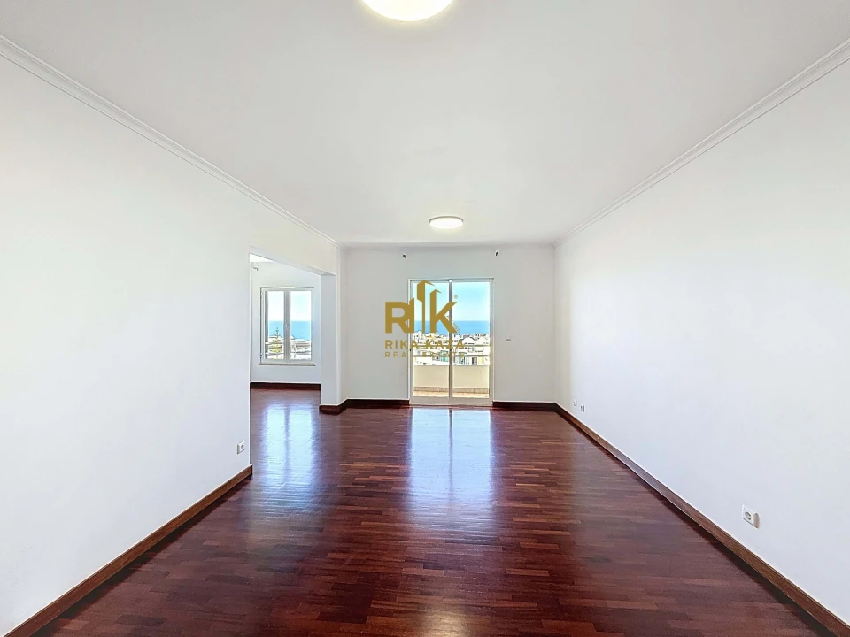 Apartamento T3 para Arrendamento em São Martinho Foto 23