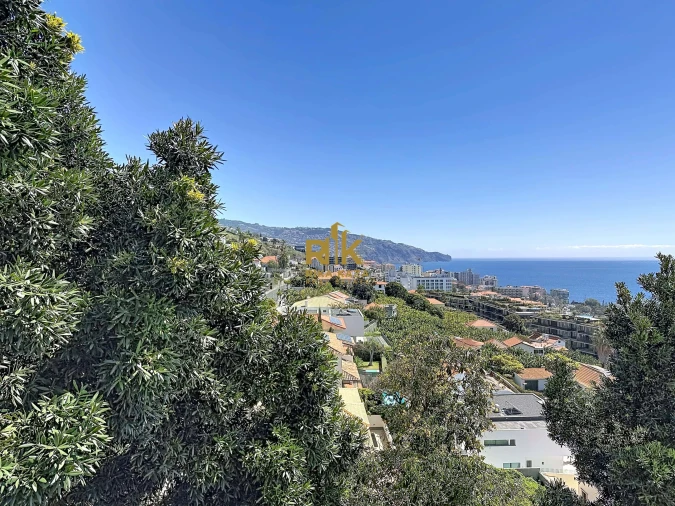 Apartamento T3 para Arrendamento em São Martinho Foto 20