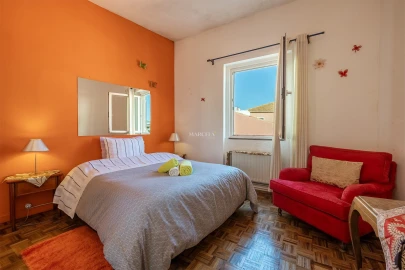 Apartamento T5 para Venda em Lagos (São Sebastião e Santa Maria)