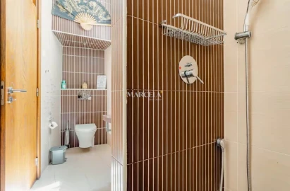Apartamento T5 para Venda em Lagos (São Sebastião e Santa Maria)