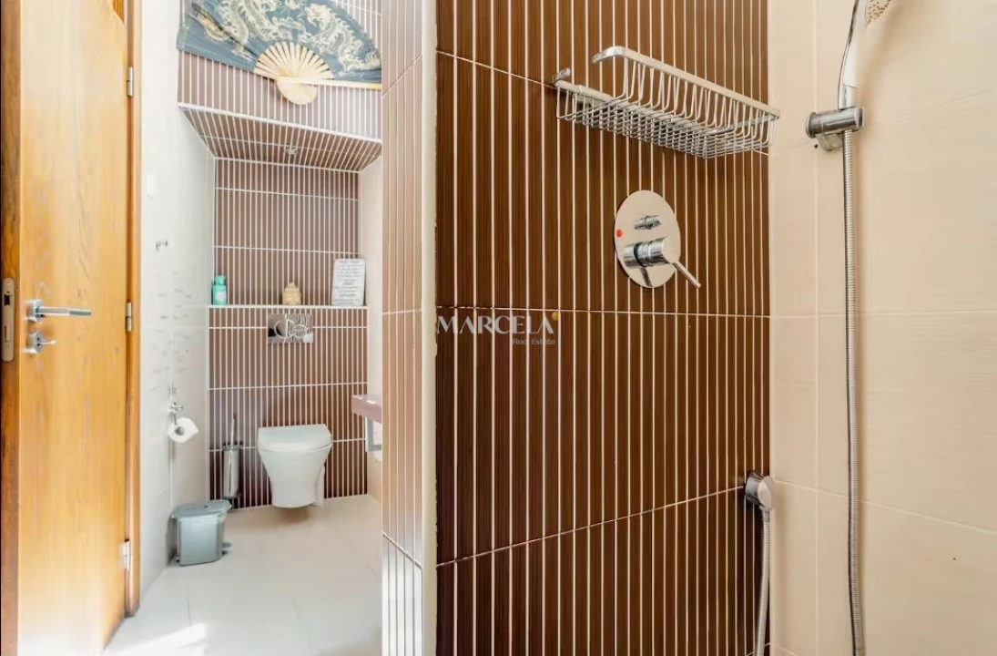 Apartamento T5 para Venda em Lagos (São Sebastião e Santa Maria) Foto 7