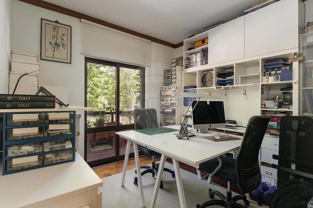 Apartamento T4 para Venda em Cascais e Estoril Foto 16