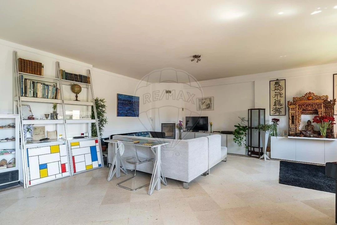 Apartamento T4 para Venda em Cascais e Estoril Foto 10