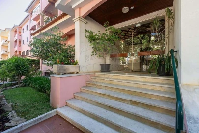 Apartamento T4 para Venda em Cascais e Estoril