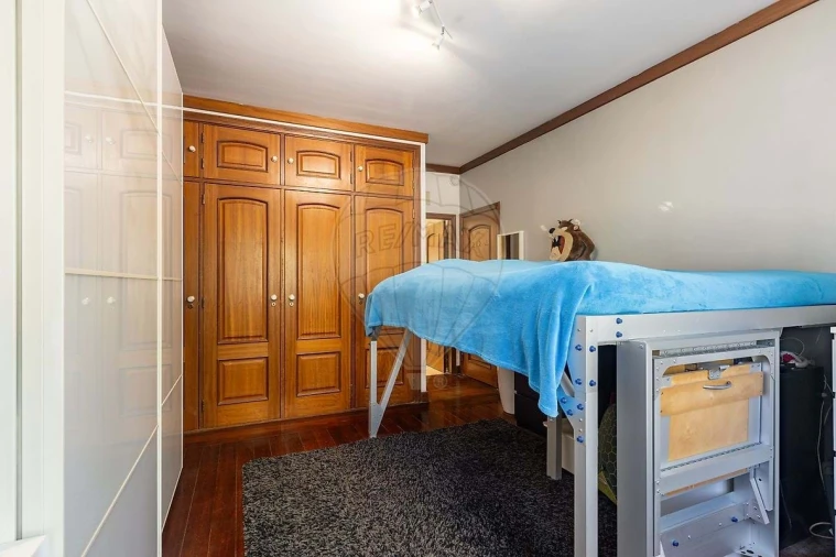 Apartamento T4 para Venda em Cascais e Estoril Foto 23