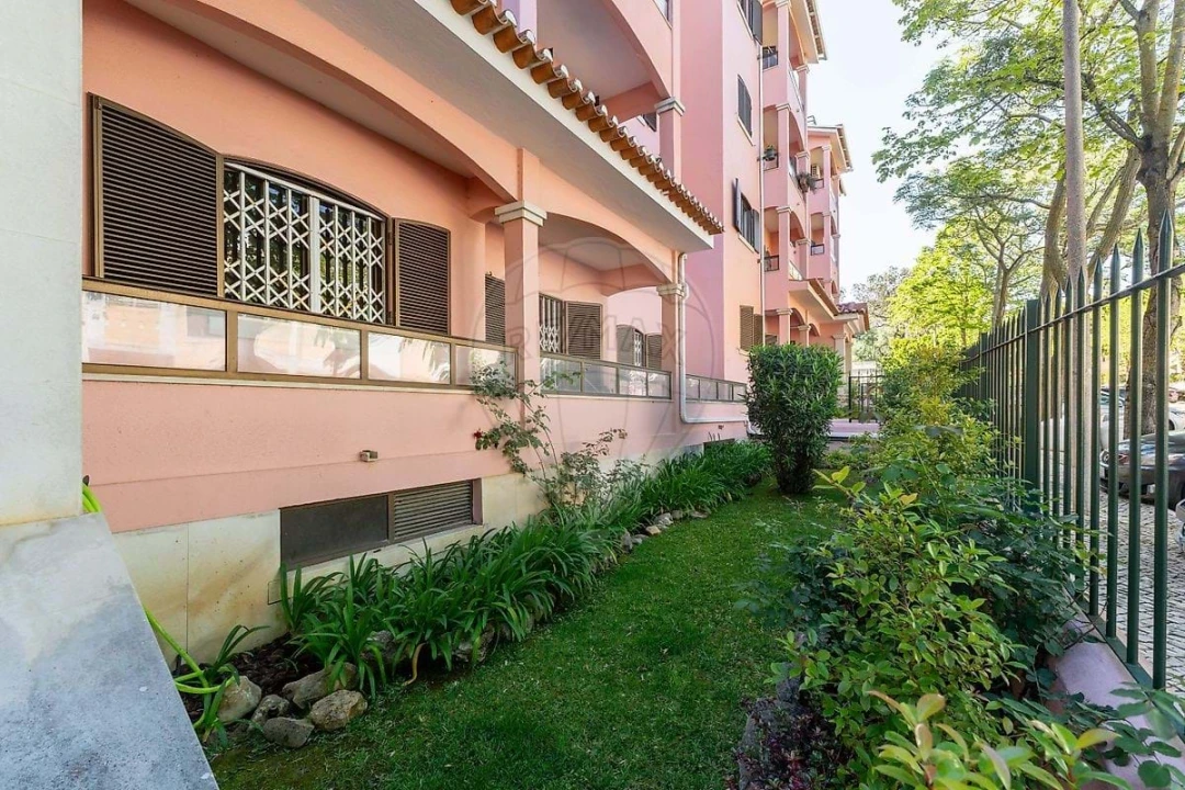 Apartamento T4 para Venda em Cascais e Estoril Foto 3