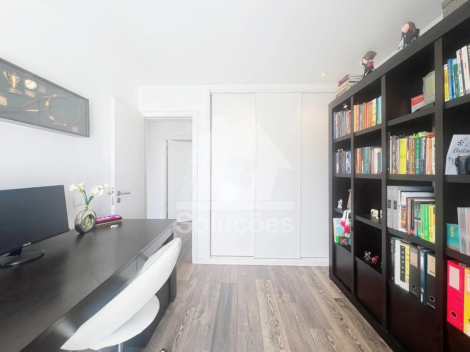 Moradia T3 para Venda em Portimão Foto 11