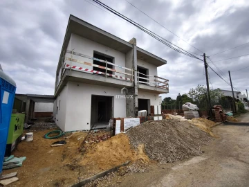 Apartamento T3 para Venda em Fernao Ferro