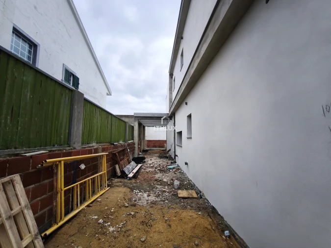 Apartamento T3 para Venda em Fernao Ferro Foto 19