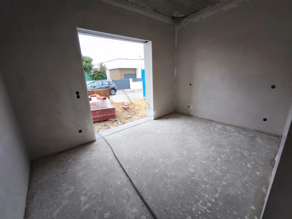 Apartamento T3 para Venda em Fernao Ferro Foto 37