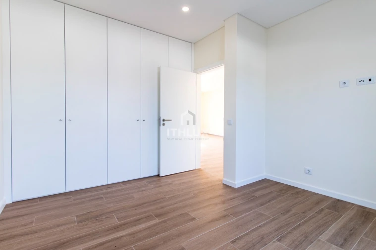 Apartamento T3 para Venda em Fernao Ferro Foto 7