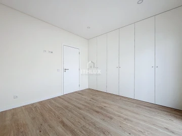 Apartamento T3 para Venda em Fernao Ferro