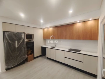 Apartamento T3 para Venda em Fernao Ferro