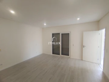 Apartamento T2 para Venda em Fernao Ferro