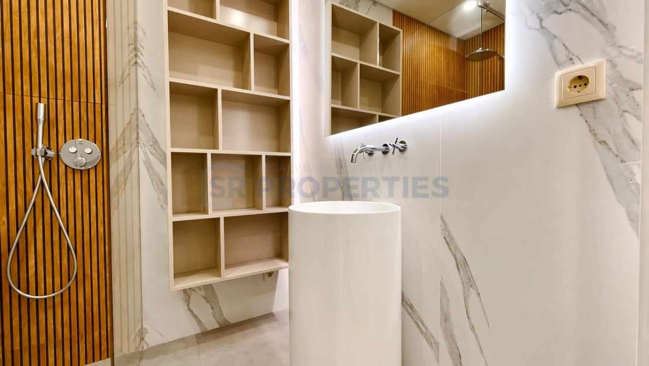 Apartamento T2 para Venda em Quarteira Foto 41