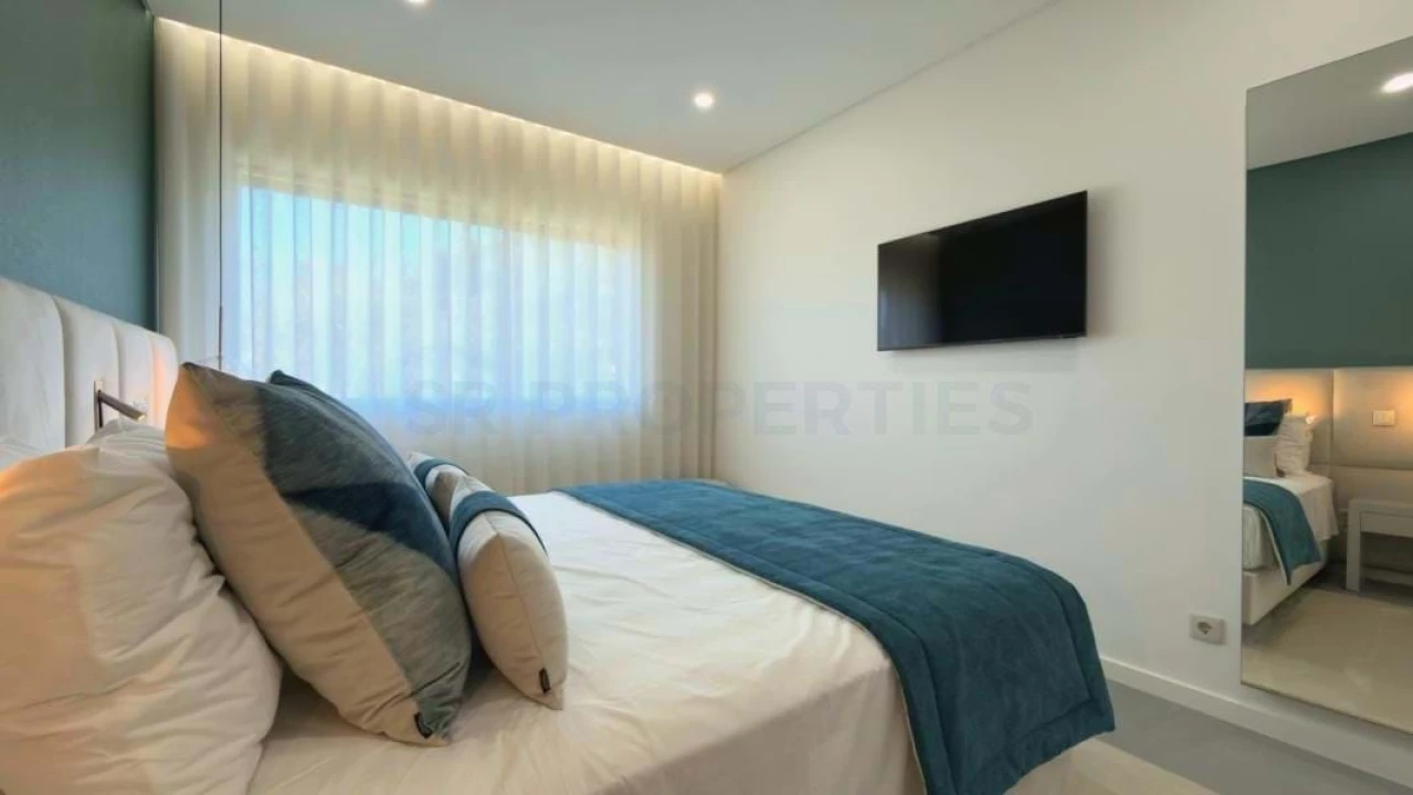 Apartamento T2 para Venda em Quarteira Foto 43