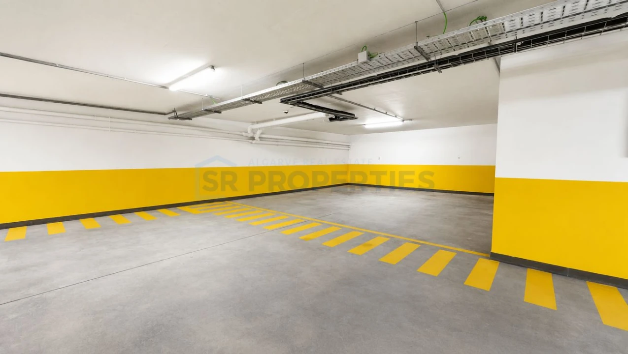 Apartamento T2 para Venda em Quarteira Foto 57