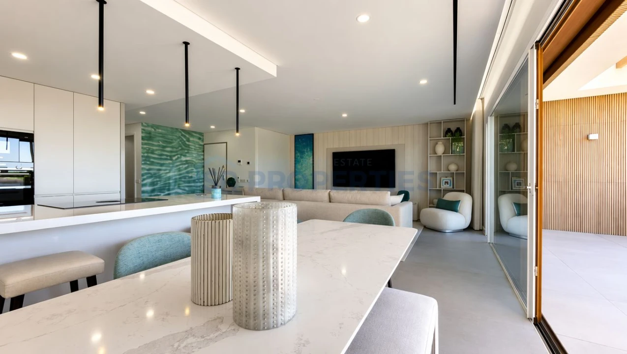 Apartamento T2 para Venda em Quarteira Foto 37