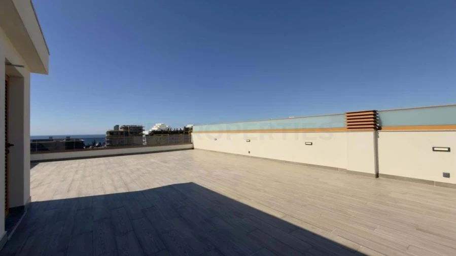 Apartamento T2 para Venda em Quarteira Foto 64