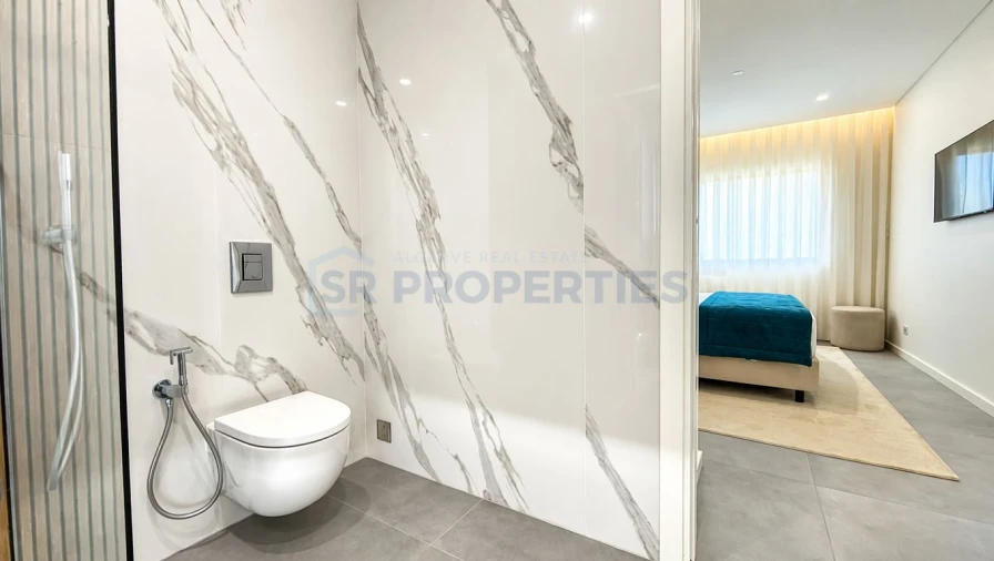 Apartamento T2 para Venda em Quarteira Foto 45