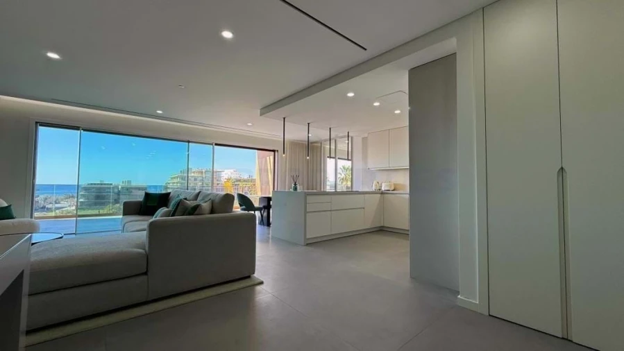 Apartamento T2 para Venda em Quarteira Foto 31