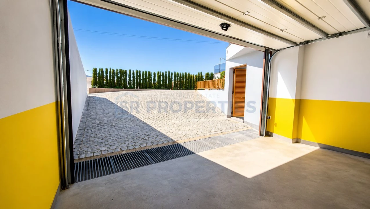 Apartamento T2 para Venda em Quarteira Foto 59