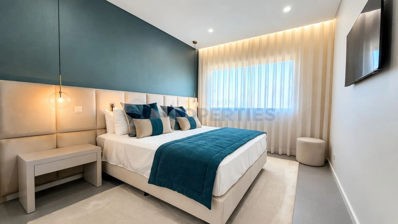 Apartamento T2 para Venda em Quarteira Foto 3