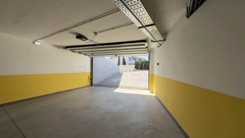 Apartamento T2 para Venda em Quarteira