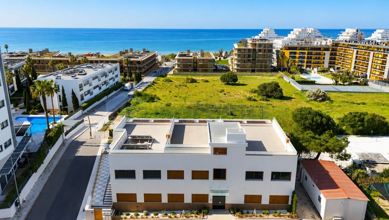 Apartamento T2 para Venda em Quarteira Foto 12
