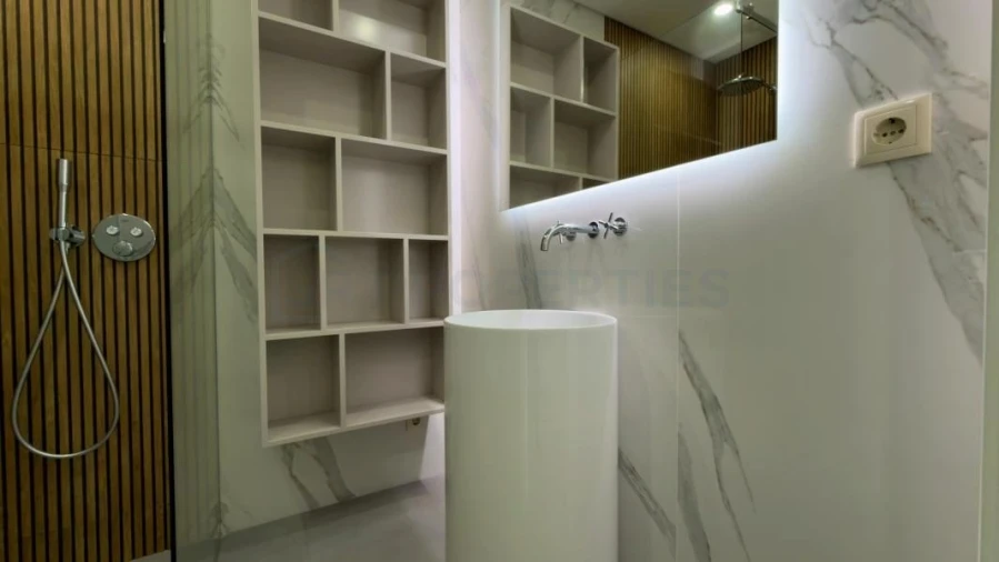 Apartamento T2 para Venda em Quarteira Foto 40