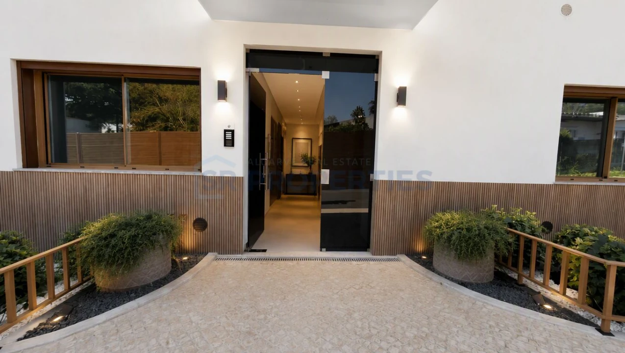 Apartamento T2 para Venda em Quarteira Foto 52