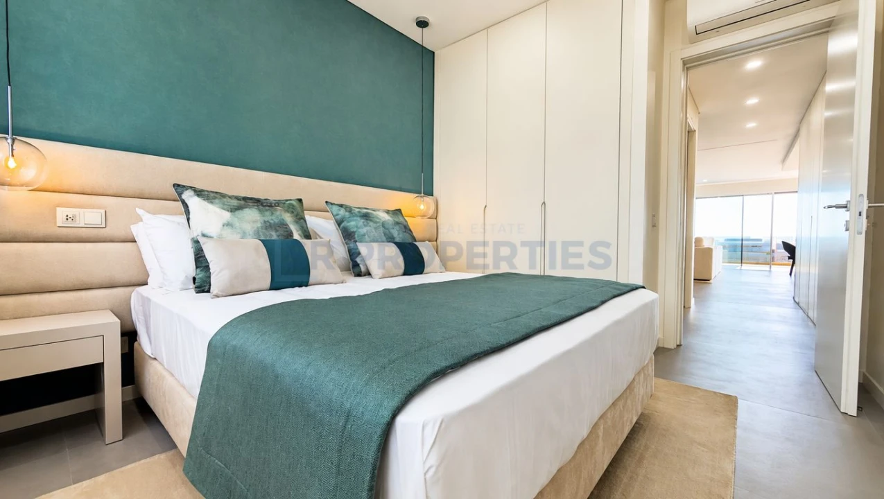 Apartamento T2 para Venda em Quarteira Foto 46