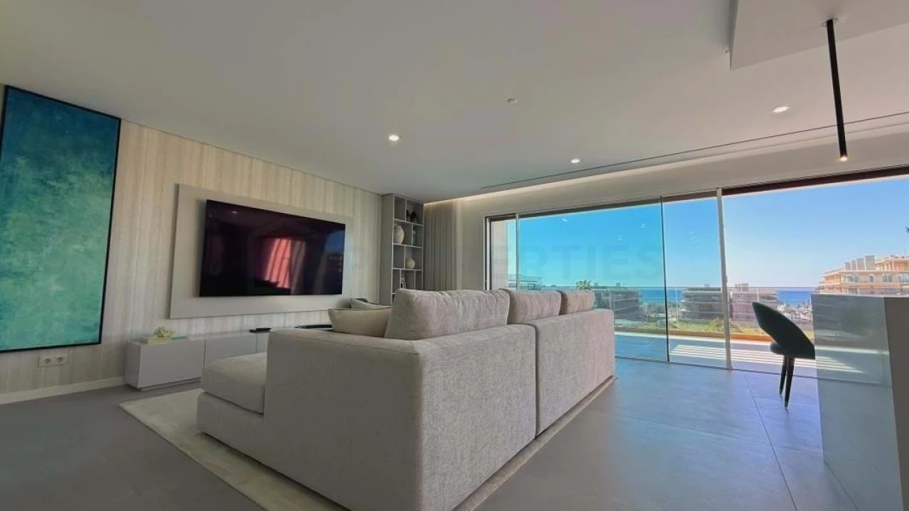 Apartamento T2 para Venda em Quarteira Foto 31