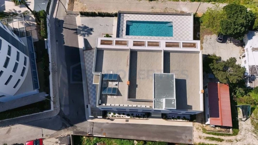 Apartamento T2 para Venda em Quarteira Foto 17