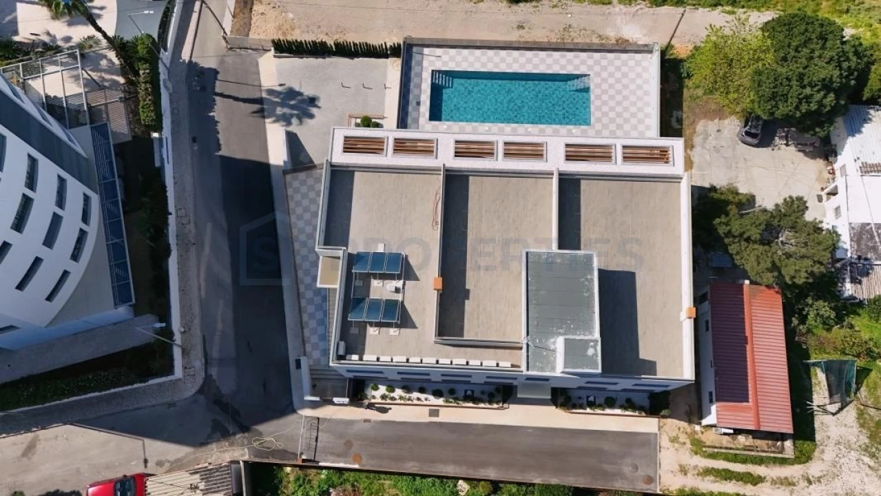 Apartamento T2 para Venda em Quarteira Foto 18