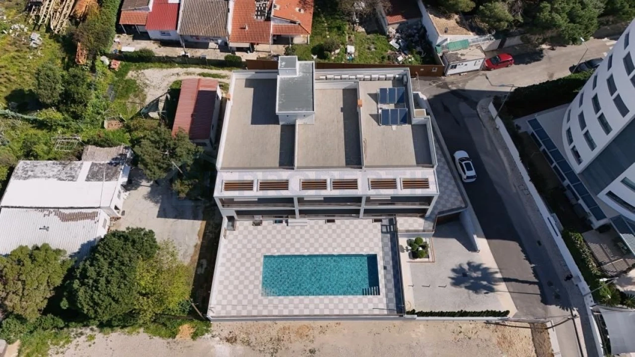 Apartamento T2 para Venda em Quarteira Foto 10