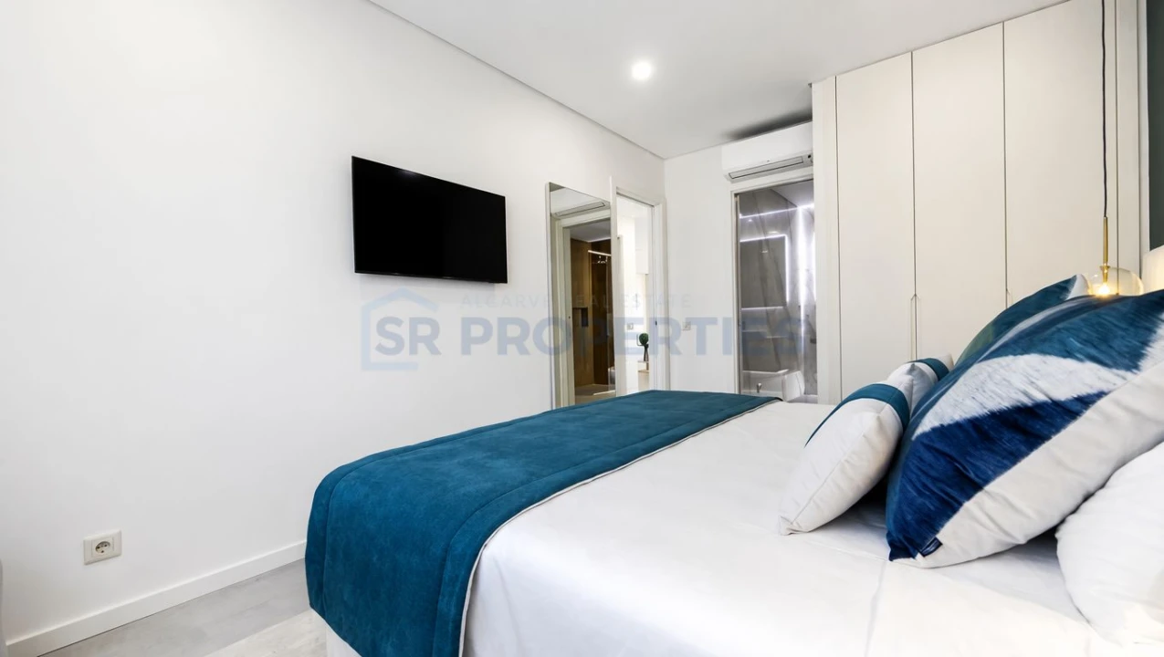 Apartamento T2 para Venda em Quarteira Foto 42