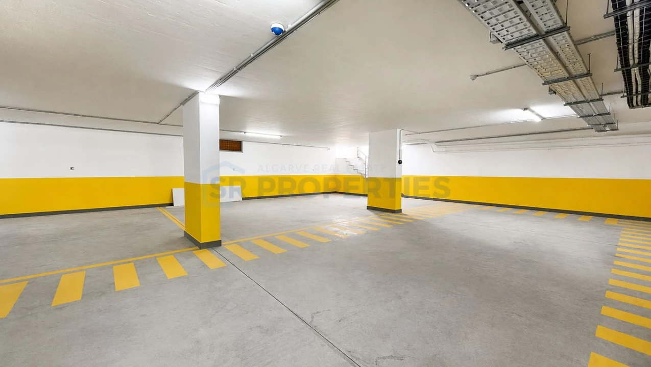 Apartamento T2 para Venda em Quarteira Foto 55