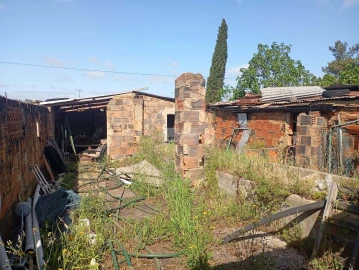 Quinta T1 para Venda em Lagos (São Sebastião e Santa Maria)